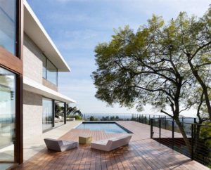 Contemporary California House Design Outdoor Patio