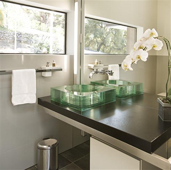 Contemporary and Modern Dream Home Design Bathroom