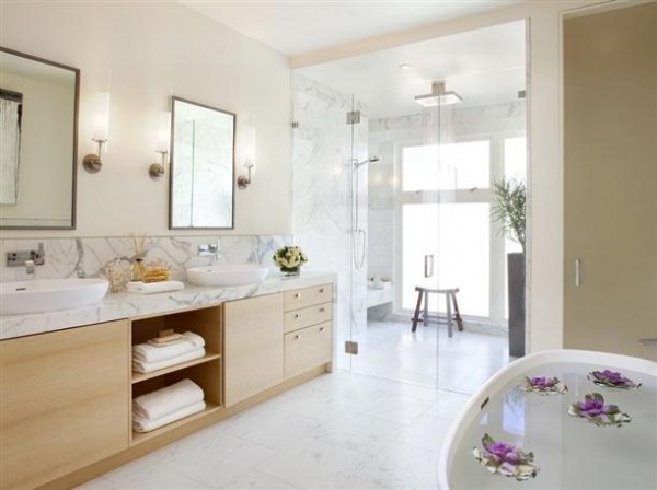 Contemporary and gorgeous bathroom design on Home in California x