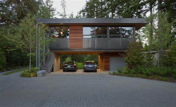 Home with cool design and eco friendly concept in Washington Ellis Residence