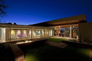 beautiful garden Design on modern home in Arizona