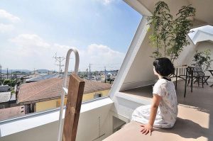 beautiful view on Home with Unusual and Futuristic Design in Japan