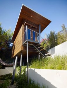 contemporary private tree house design ideas