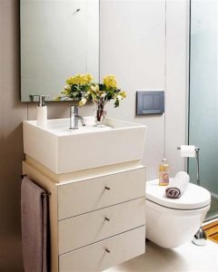 simply and calm bathroom Design by MiCasa x