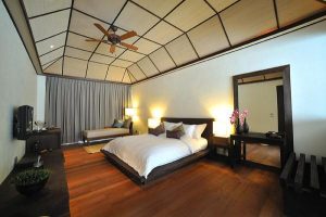 Cozy Lily Resort in Maldives romantic bedroom