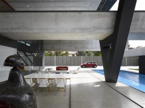 Extraordinary and cool terrace on Hemeroscopium House from Ensamble Studio