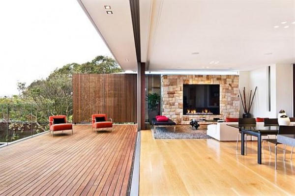 the Mosman House by Corben Architects with wide doors close to nature