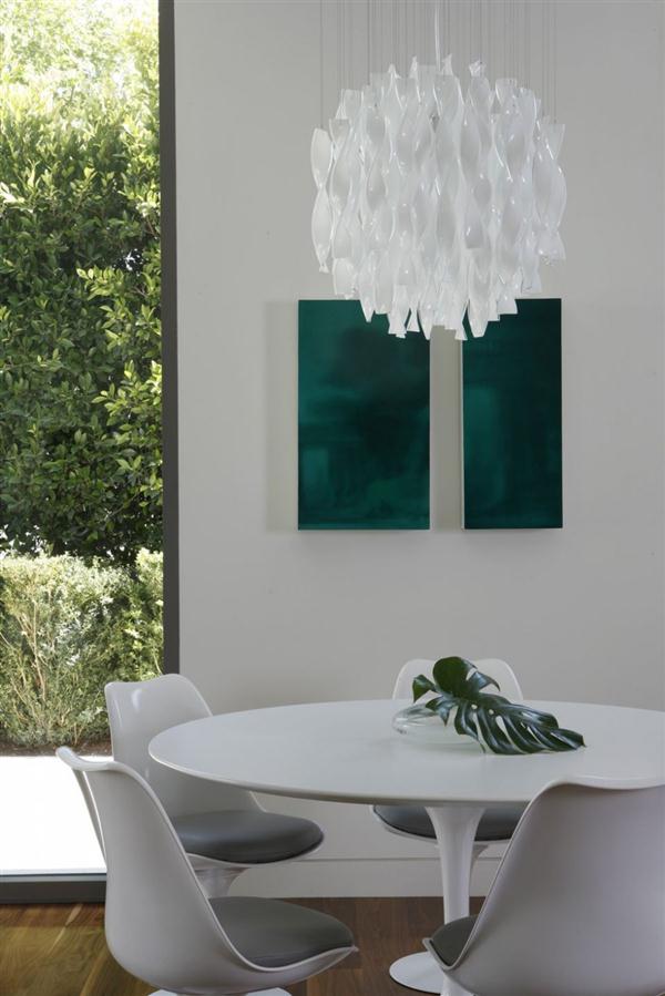 white dinning table Design by MLK Studio